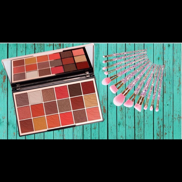 New Revolution Fierce Wild Animal Makeup Palette - Picture 7 of 7